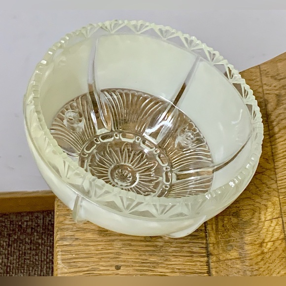 1920s 1930s Antique Art Deco Frosted Glass 3 Hole Canopy Light Shade Diffuser - Picture 6 of 16